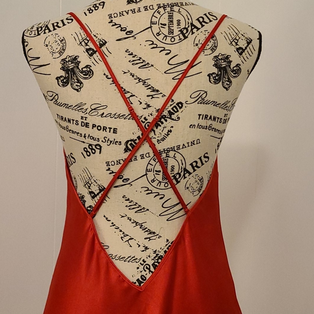 Victoria's Secret 3pc Slip Dress & Robe SZM NWT - Picture 7 of 14